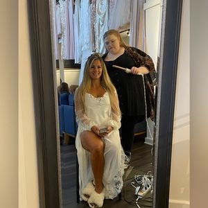 Le Rose Stories Amara Robe